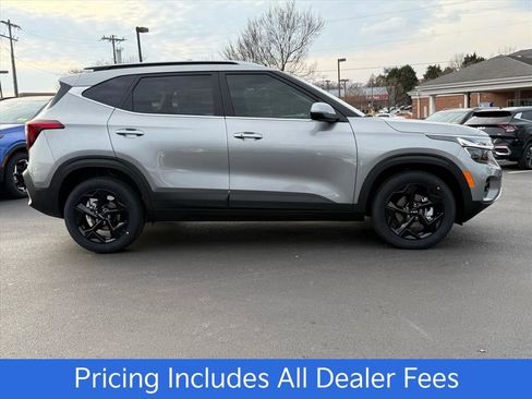 New 2026 Kia Seltos EX FWD image 2