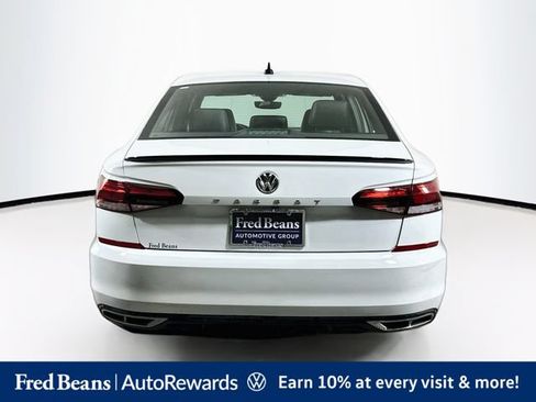 Used 2021 Volkswagen Passat 2.0T R-Line FWD image 7