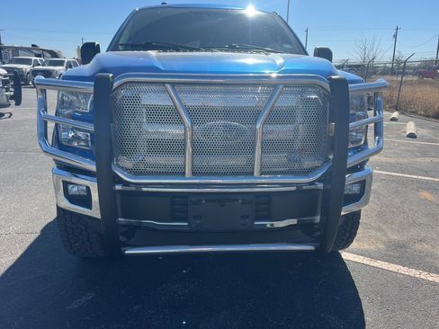 Used 2016 Ford F150 XLT image 2