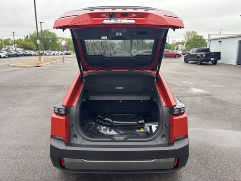 New 2026 Subaru Uncharted AWD image 8