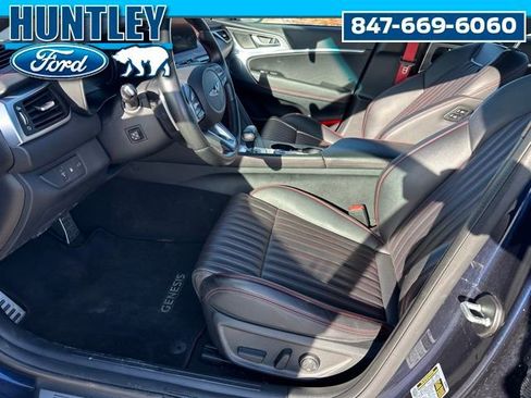 Used 2023 Genesis G70 2.0T w/ Sport Prestige Package image 16