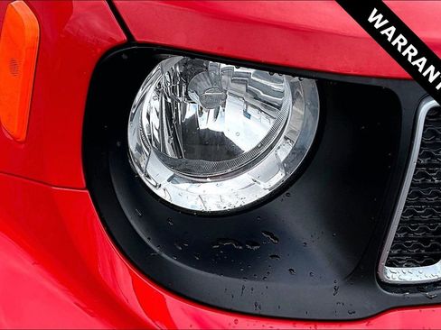 Used 2022 Jeep Renegade Latitude w/ Convenience Group image 30