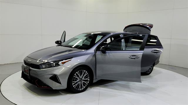 Used 2024 Kia Forte GT-Line w/ GT-Line Premium Package FWD image 30