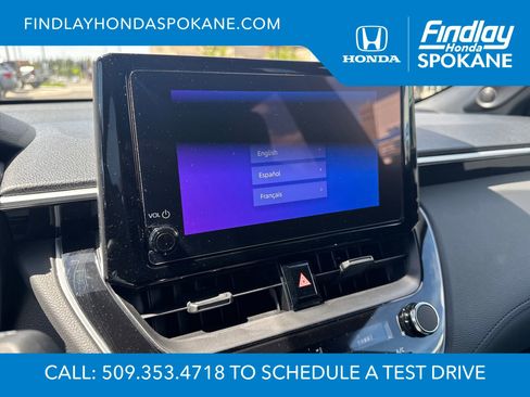 Used 2025 Toyota Corolla Cross AWD Hybrid w/ Moonroof Package image 14