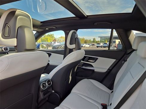 New 2026 Mercedes-Benz GLC 300 4MATIC image 28