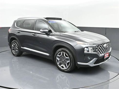Used 2022 Hyundai Santa Fe Limited w/ Cargo Package FWD image 2