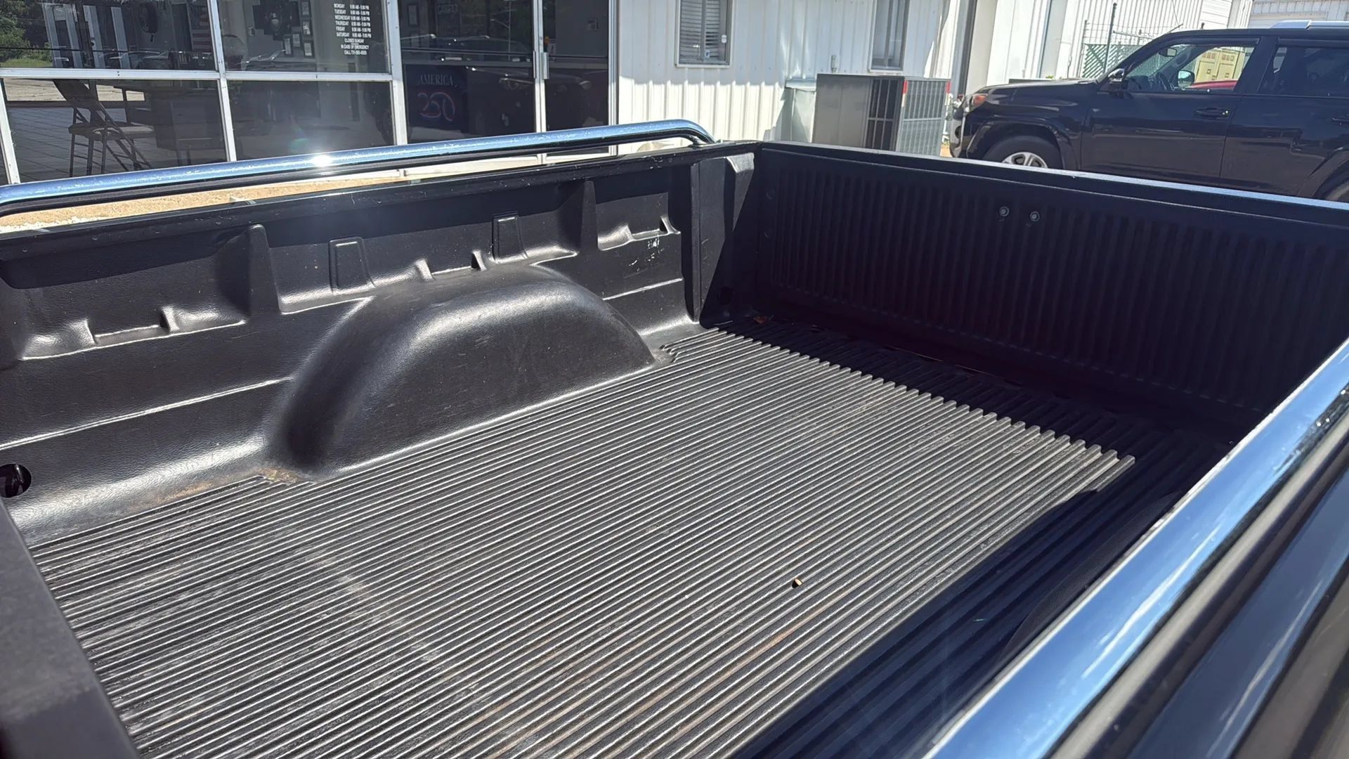 Used 2000 Chevrolet Silverado 1500 LS RWD image 11