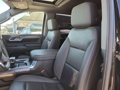 Used 2024 Chevrolet Silverado 1500 LTZ w/ LTZ Premium Package image 11