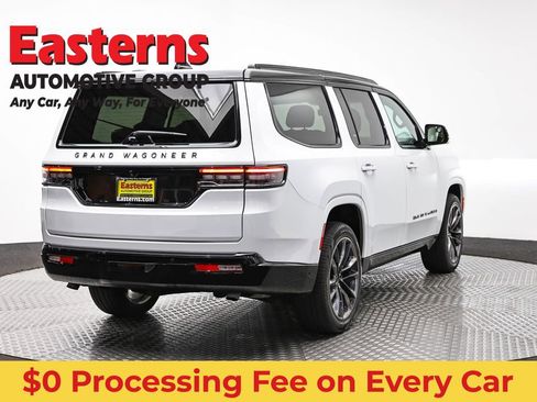 Used 2025 Jeep Grand Wagoneer Series III w/ Rear Seat Video Group 1 AWD/4WD image 5