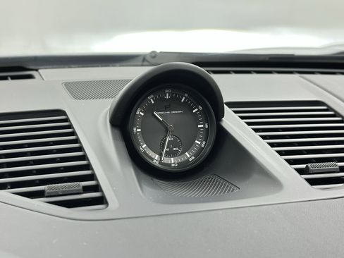 Certified 2024 Porsche 911 Carrera 4 GTS image 57