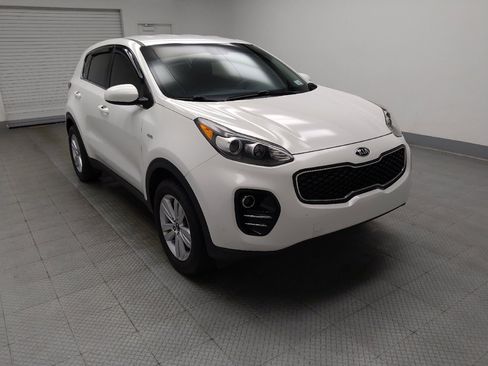 Used 2018 Kia Sportage LX AWD/4WD image 13