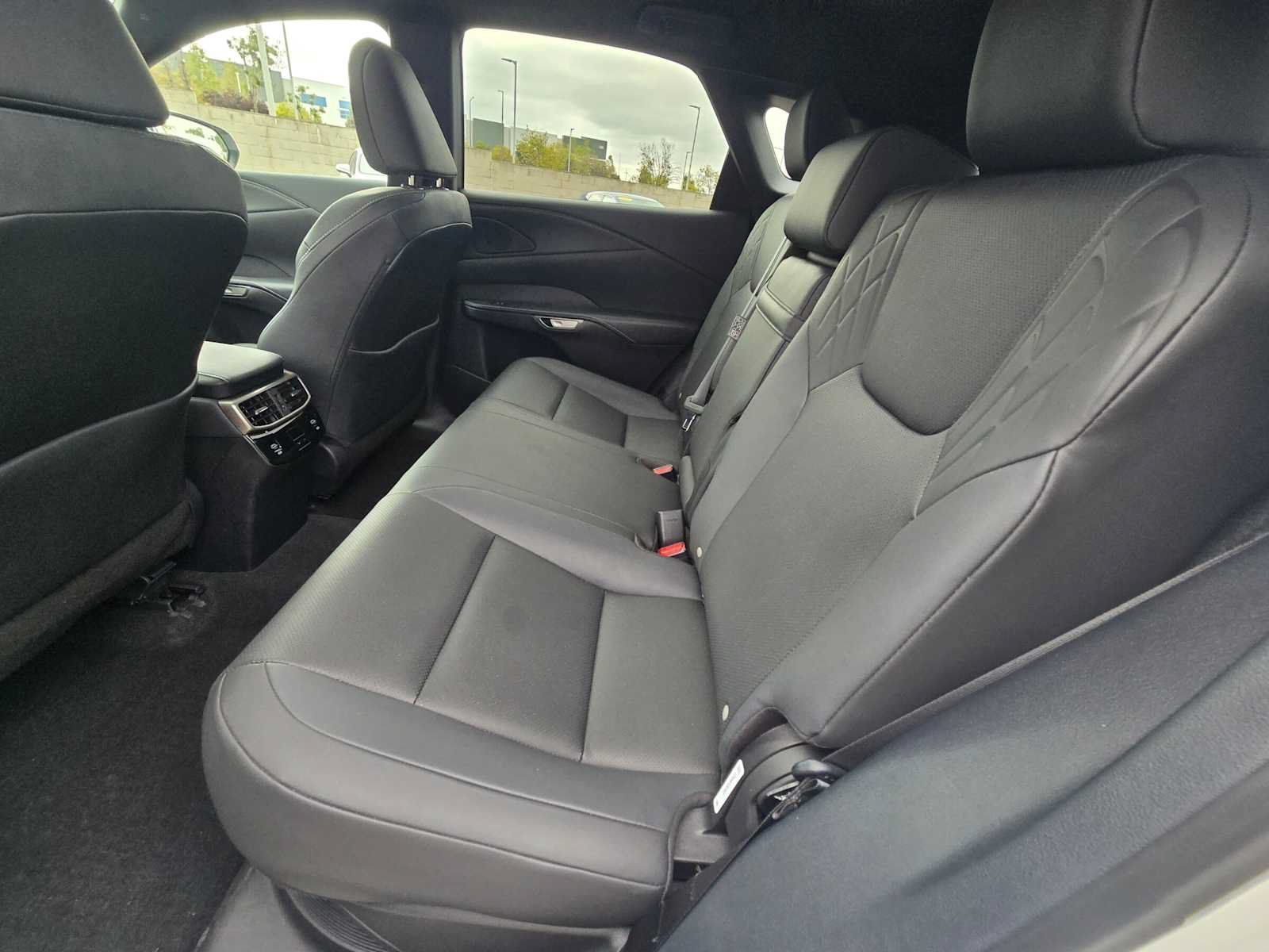 Certified 2026 Lexus RX 350h w/ Convenience Package AWD/4WD image 17