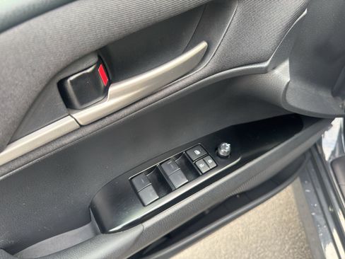 Used 2025 Toyota Camry LE FWD image 11