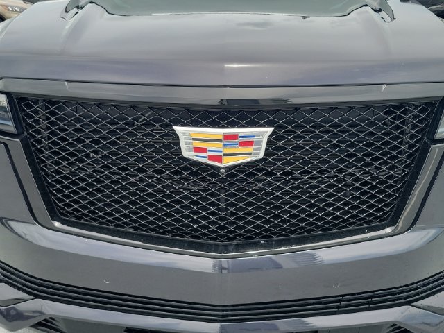 Used 2023 Cadillac Escalade Sport Platinum RWD image 9