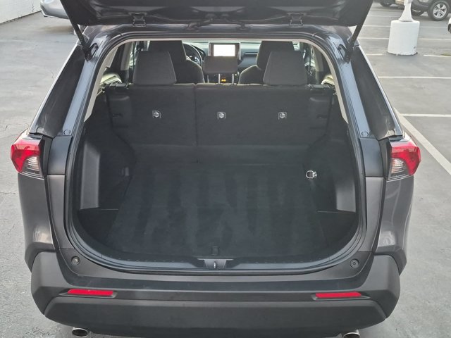 Used 2025 Toyota RAV4 LE AWD/4WD image 10