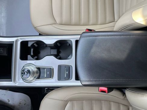 Used 2024 Ford Edge SEL w/ Convenience Package image 27