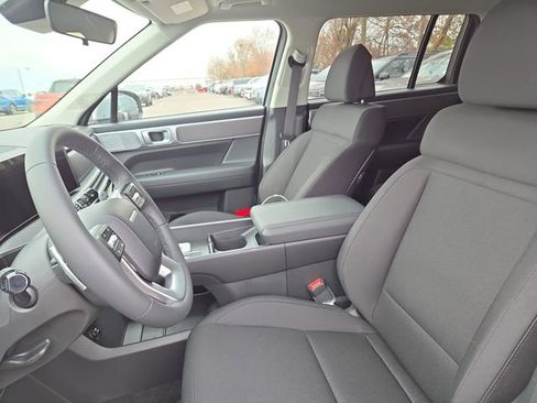 New 2026 Hyundai Santa Fe SE image 23