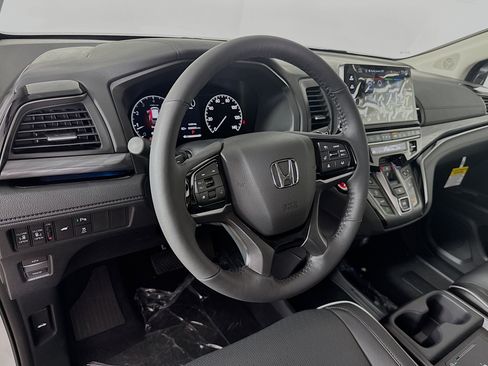 New 2026 Honda Odyssey Elite image 8
