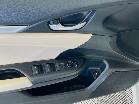 Used 2019 Honda Civic LX image 11