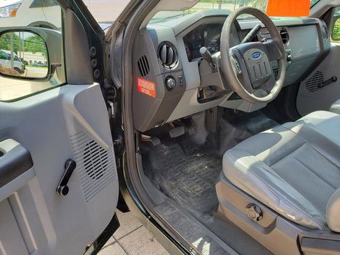 Used 2013 Ford F250 XL image 12