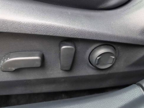 Certified 2022 Subaru Outback Limited image 17