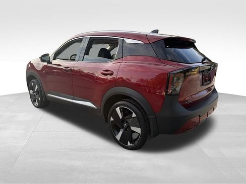 New 2026 Nissan Kicks SR w/ SR Premium Package FWD image 5