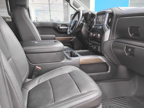 Used 2021 Chevrolet Silverado 1500 LT Trail Boss w/ Convenience Package II AWD/4WD image 22