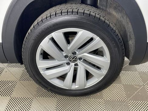 Used 2020 Volkswagen Atlas Cross Sport SE AWD/4WD image 19