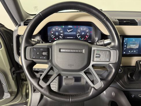 Used 2022 Land Rover Defender 90 X-Dynamic S AWD/4WD image 11