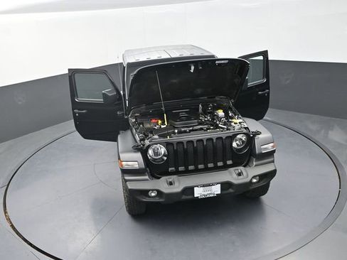 Used 2023 Jeep Wrangler Sport S image 28