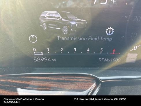 Used 2023 Cadillac Escalade Premium Luxury image 19