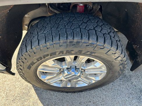 Used 2022 GMC Sierra 2500 Denali AWD/4WD image 21