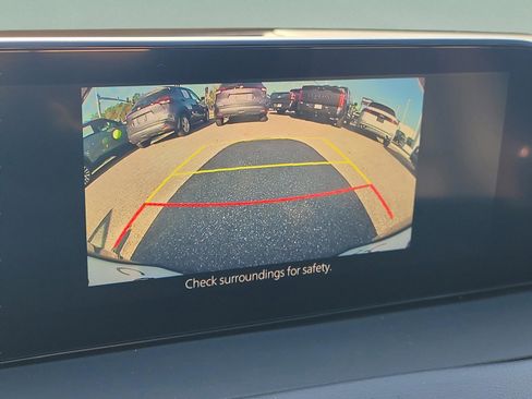 Used 2022 MAZDA MAZDA3 s image 19