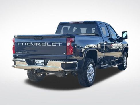 Used 2022 Chevrolet Silverado 2500 LT w/ Convenience Package image 7