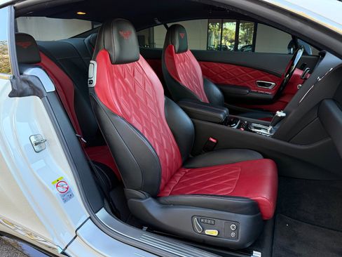 Used 2015 Bentley Continental GT V8 S image 29