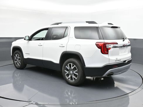 Used 2023 GMC Acadia SLE w/ Driver Convenience Package image 6