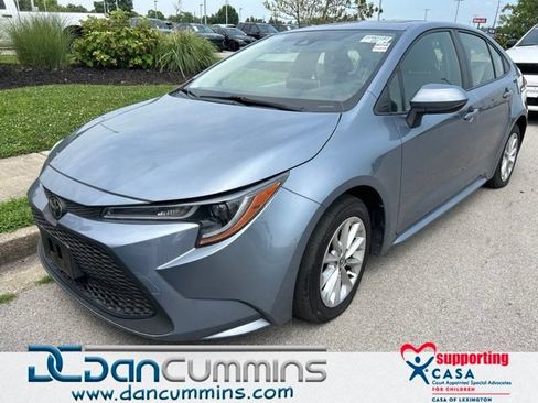 Used 2020 Toyota Corolla LE w/ LE Premium Package FWD image 1