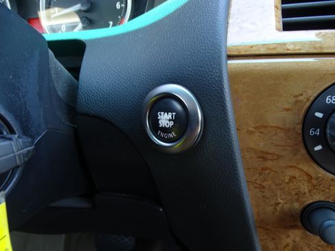 Used 2007 BMW 650i Convertible image 29