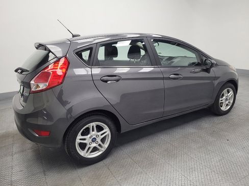 Used 2019 Ford Fiesta SE FWD image 10