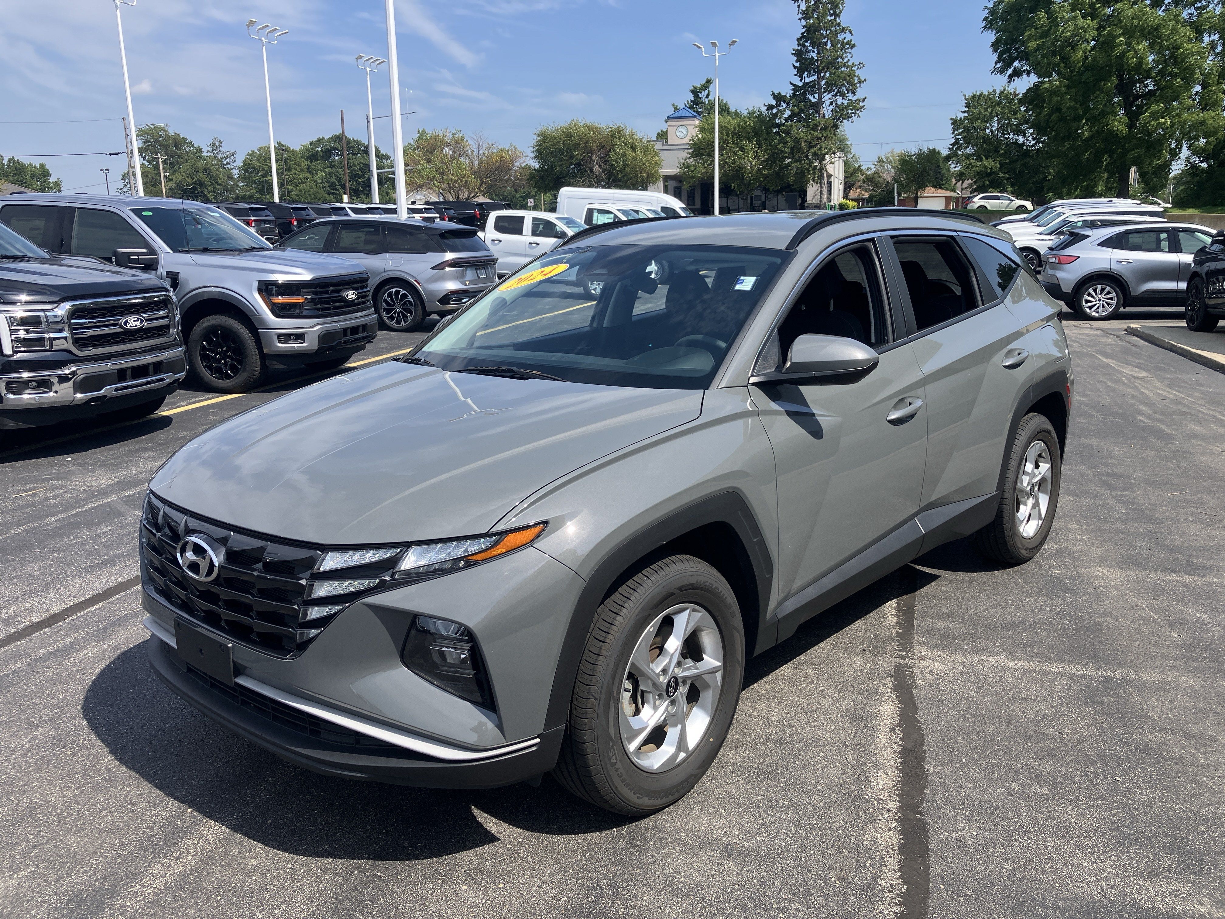 Used 2024 Hyundai Tucson SEL AWD/4WD image 3