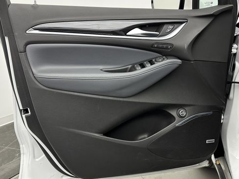 Used 2024 Buick Enclave Premium image 21