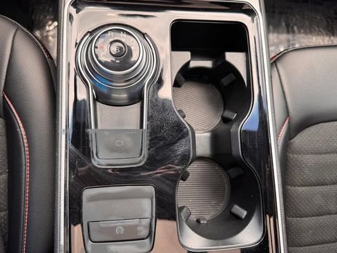 Used 2020 Ford Edge ST-Line FWD image 17