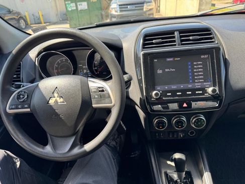 Used 2020 Mitsubishi Outlander Sport AWD image 16