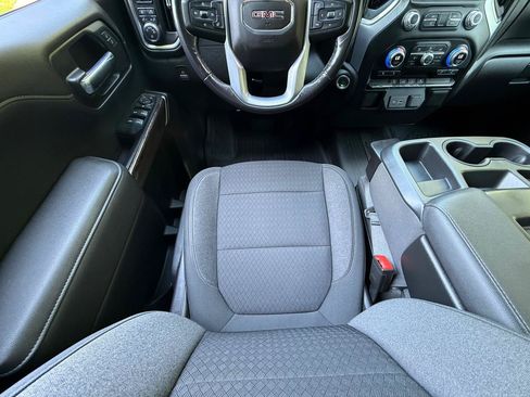 Used 2022 GMC Sierra 1500 Elevation AWD/4WD image 18