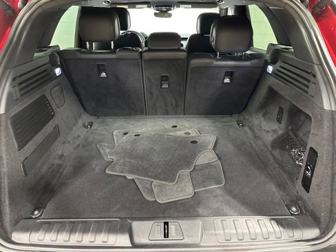 Used 2023 Land Rover Range Rover Sport SE Dynamic image 40