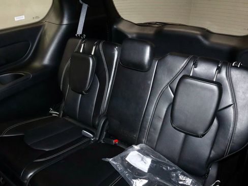 Used 2025 Chrysler Pacifica Select FWD image 22