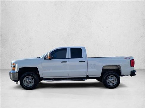 Used 2019 Chevrolet Silverado 2500 W/T image 8