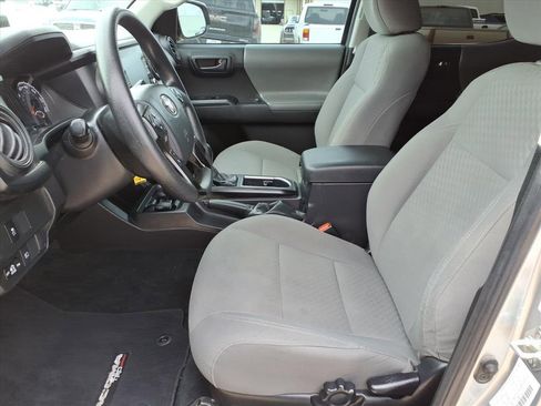 Used 2023 Toyota Tacoma SR image 17