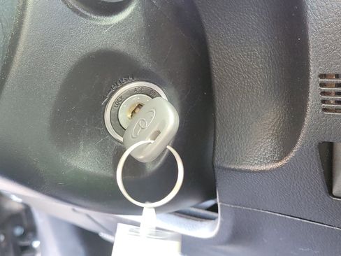 Used 2018 Toyota 4Runner SR5 image 28