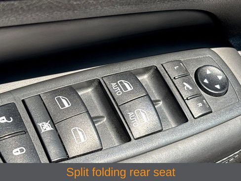 Used 2021 Jeep Grand Cherokee Overland AWD/4WD image 30